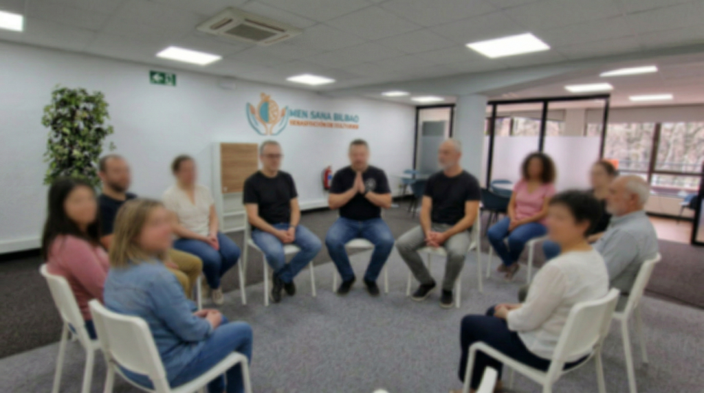 Rehabilitación de adicciones en Bilbao - Terapia en grupo Men Sana